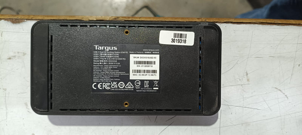 Refurbished Targus DOCK310 docking station, actual unit top view